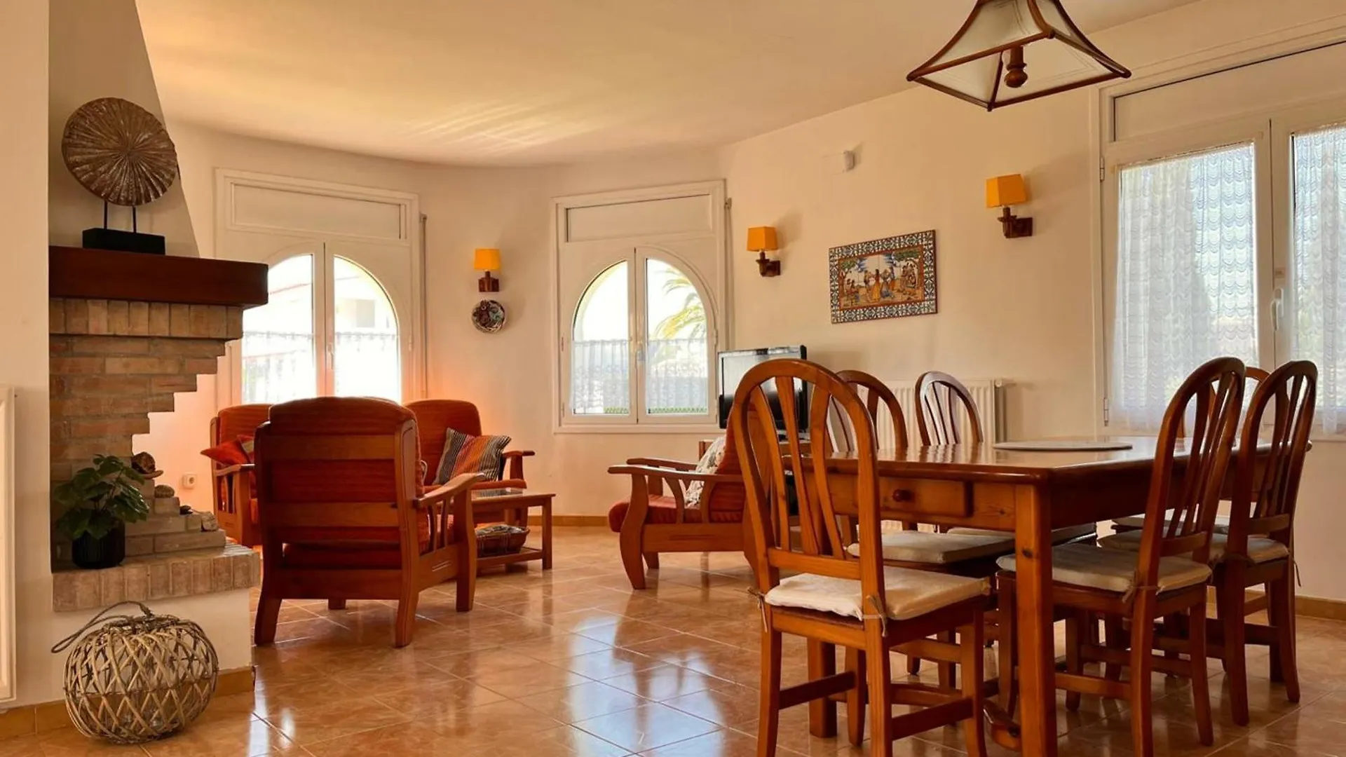 Holiday home Casa En Costa Brava: Barbacoa, Wifi, Gran Jardin, Cerca Playa, Parking - Es-89-116 Villa Sant Pere Pescador Spain